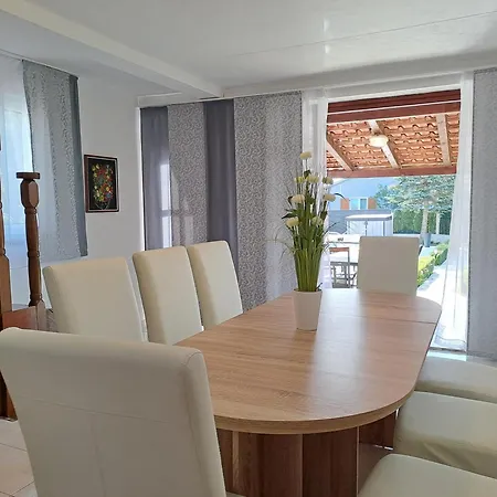 Villa Grace Felice *